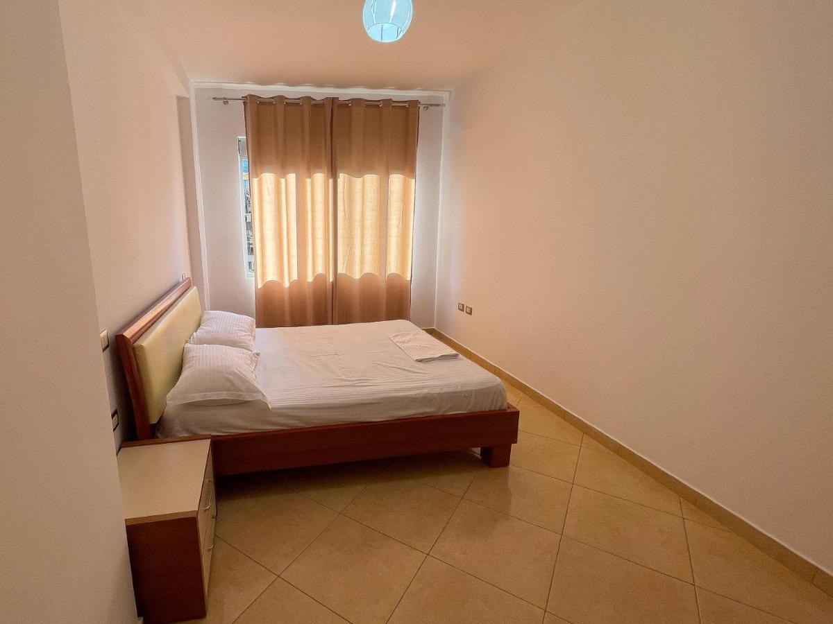 Aulona'S Apartment Vlorë Eksteriør bilde